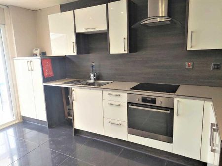 Melville Close - Photo 4