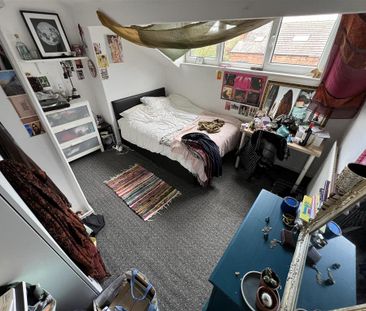 5 bedroom terraced house to rent - Photo 2
