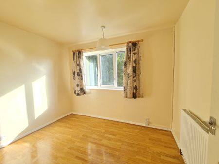 First floor flat - Photo 3