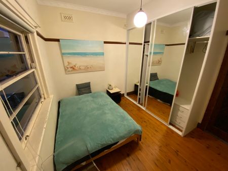 Bondi Junction - Photo 5