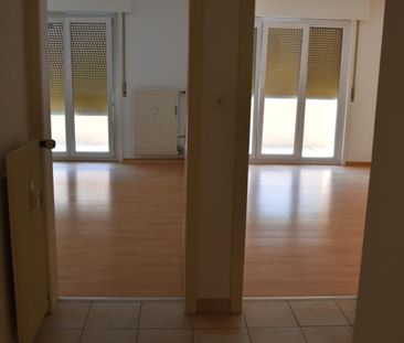 SIERRE-GLAREY - 2½ pces - fr 1000.00 + fr 130.00 accepted ch. - Photo 2