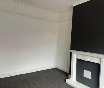 Abbey Road, Grimsby, DN32 - Photo 1