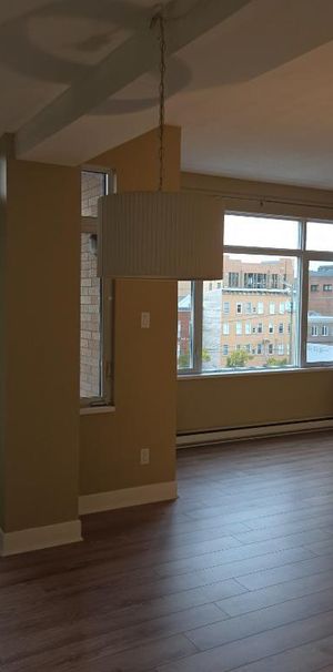 appartement à Louer 3 1/2 - Photo 1