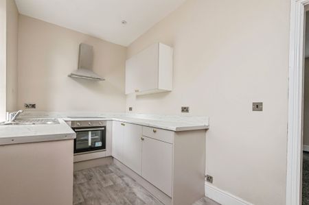 Mark Street, Huddersfield - Photo 4