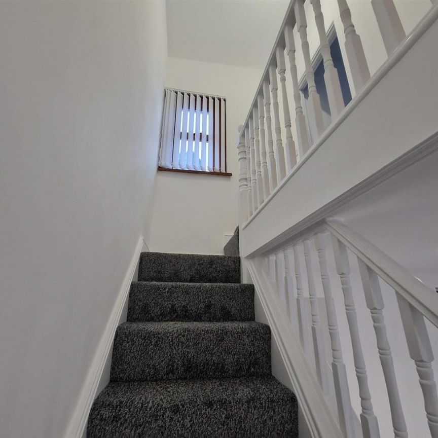 Verig Street, Manselton, SA5 9NQ, Swansea - Photo 1