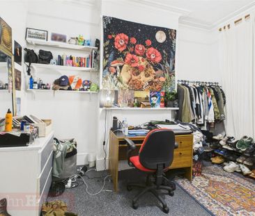 6 bedroom terraced house to rent - Photo 3