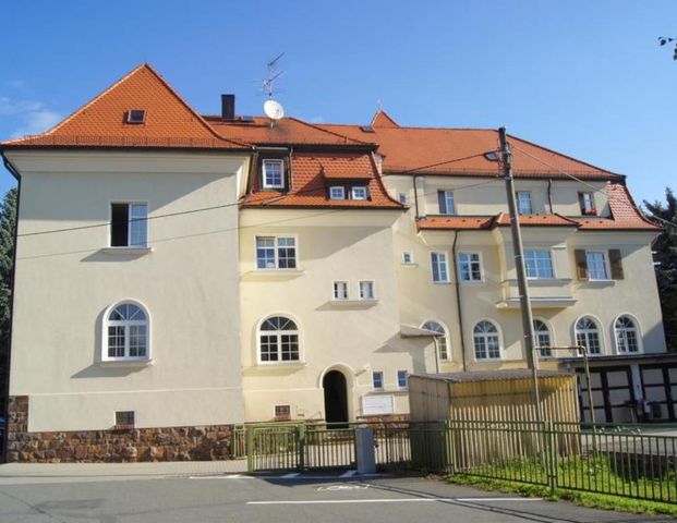 Einmalige Altbau-2-Raum-Wohnung in Wüstenbrand sucht Nachmieter! - Photo 1