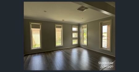 FOUR BEDROOM IN SOUTH SHEPPARTON - Photo 3