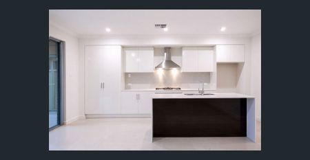 Charming Family Home in Prime Flinders Park Location - Photo 5