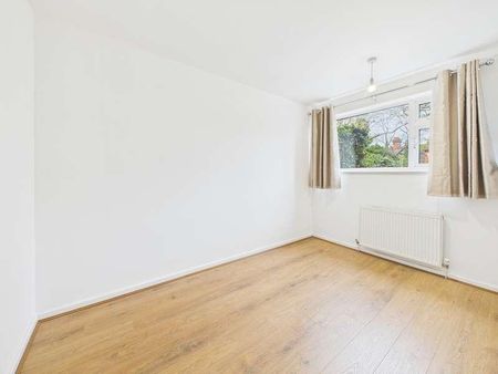 Linkway Gardens, Leicester, LE3 - Photo 4