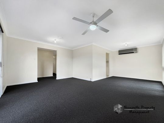 39 Durham Drive, Edgeworth - Photo 1