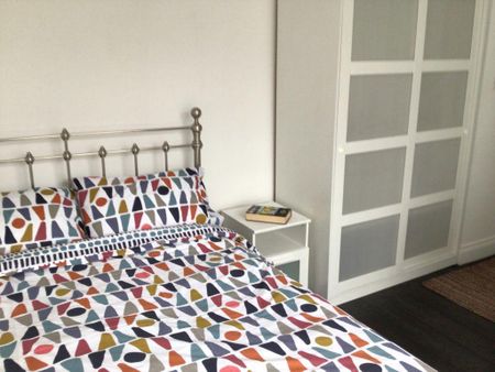 1 bedroom property to rent - Photo 2