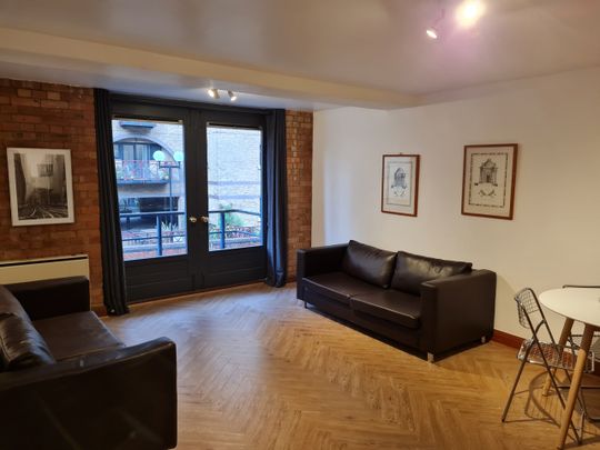 1 Bed Flat, Shad Thames, SE1 - Photo 1