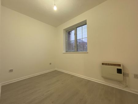 Harrison Way, Windsor Quay, Cardiff Bay - Photo 3