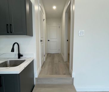 For Lease - 63 Warren Trail Unit# 2, Welland, Ontario - Photo 1