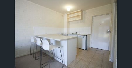 FULLY FURNISHED & MODERN 1X1 STUDIO IN GREAT LOCATION! - Photo 4