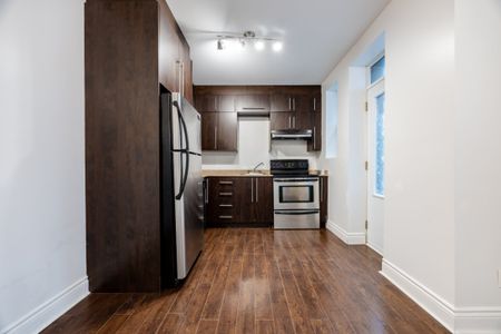 Appartement à louer - Montréal (Côte-des-Neiges/Notre-Dame-de-Grâce) (Côte-des-Neiges) Appartement à louer - Montréal (Côte-des-Neiges/Notre-Dame-de-Grâce) (Côte-des-Neiges) - Photo 5