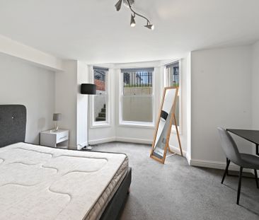 3 Bed Student Accommodation - Photo 6