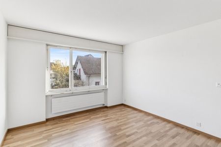 Modern 3.5-room apartment on the 1st floor in a quiet location - Photo 3