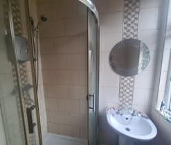 6 Bed - 53 Chestnut Avenue, Hyde Park, Leeds - LS6 1AZ - Student - Photo 4