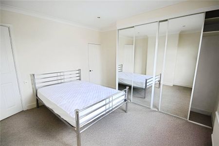 Stoughton Road, Guildford, GU2 9PG - Photo 3