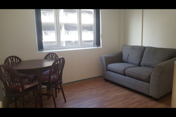 1 Bed Flat, Marquis Street, LE1 - Photo 1