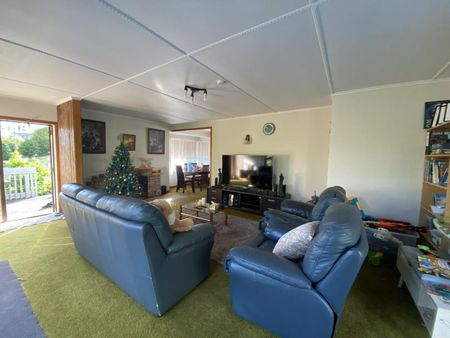 Great location - Photo 5