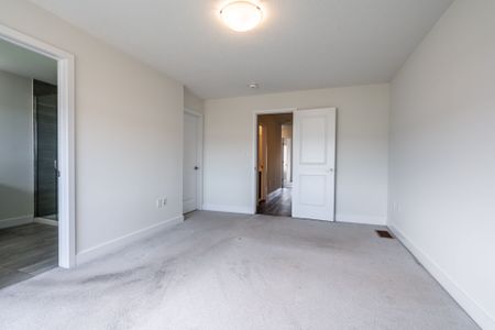 For Lease - 6 Bedrock Drive, Hamilton, Ontario - Photo 2