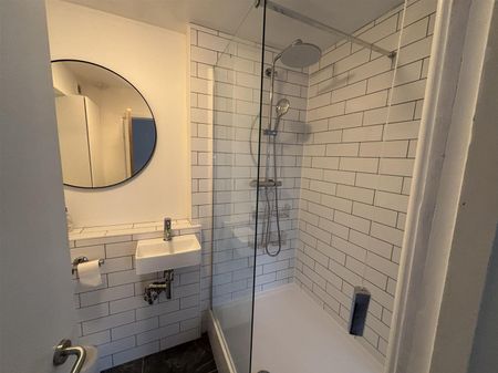 Knoll Hill, Bristol - Photo 5