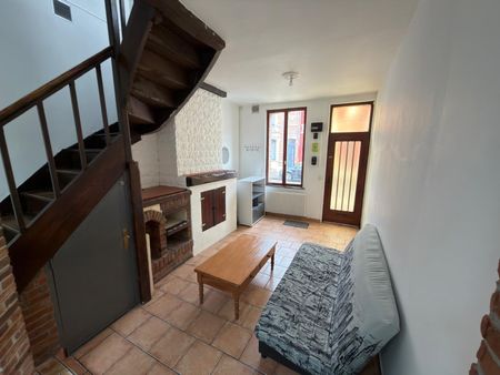 MAISON AMIÉNOISE NON MEUBLÉE AVEC 2 CHAMBRES - QUARTIER SAINT MAURICE - Photo 2
