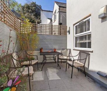 5 bedroom terraced house to rent - Photo 2