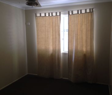 3 Bedroom Lowset in the East School District - Photo 6