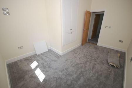 22a Two Waters Road, HP3 9BZ, Hemel Hempstead - Photo 5