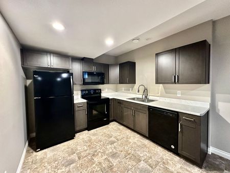 Charming 1 Bedroom Basement Suite in Prime Leduc Location - Photo 4