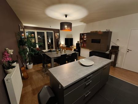 Appartement te huur - Foto 2