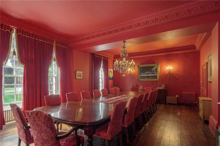 A beautifully proportioned country house set within attractive gardens and grounds with extensive recreation grounds and family facilities. - Photo 2