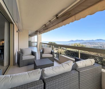 Superbe appartement de 4 pièces rénové avec vue mer - Photo 5