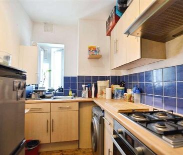 Larkhall Rise, London, SW4 - Photo 3