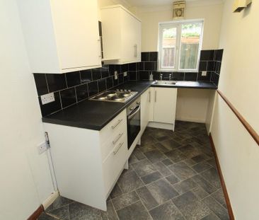 1 bedroom terraced house to rent - Photo 6