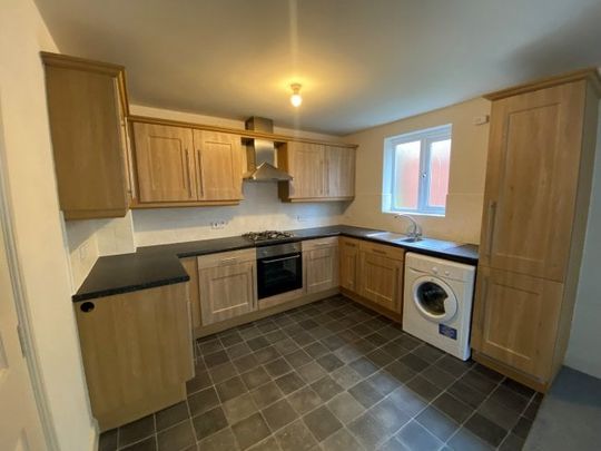 Leatham Avenue, Rotherham, S61 1AD - Photo 1