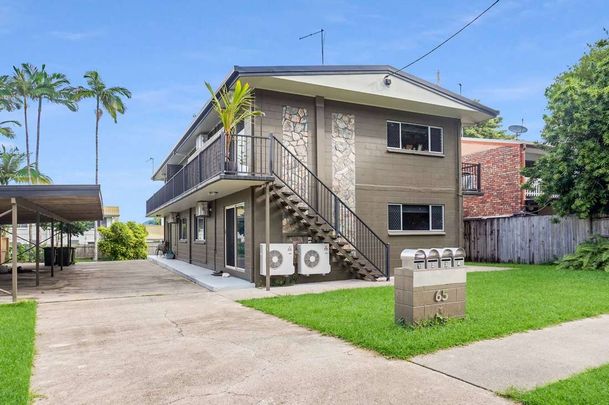 Unbeatable Location in Sought After Edge Hill - Photo 1