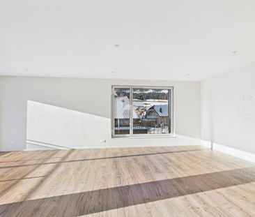 CENTRAL WITH UNIQUE MOUNTAIN VIEW - Foto 1