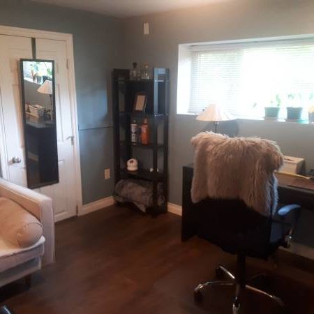 1 Br, 1 Bathroom Basement Suite for Rent - Photo 3