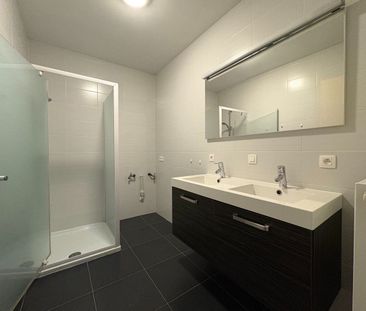 Instapklaar appartement met 2 slaapkamers en een mooi terras + garage - Foto 5