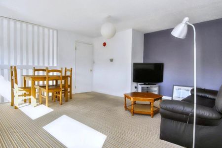 1 bedroom apartment to rent - Photo 2