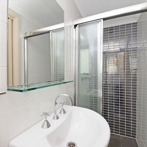 Unit 5/146 Boundary Street, Paddington - Photo 2