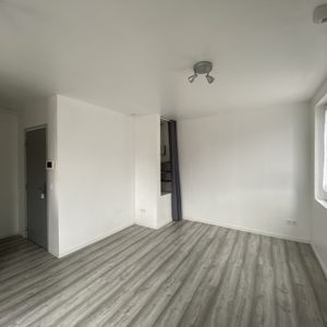 GRAND STUDIO LUMINEUX ET MODERNE - VISITE VIRTUELLE - Photo 2