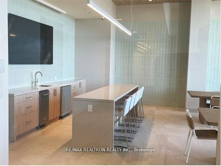 For Lease - 8960 Jane Street Unit# 326, Vaughan, Ontario - Photo 4