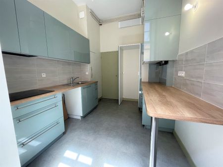 Location Appartement 3 pièces 78m² - Photo 4
