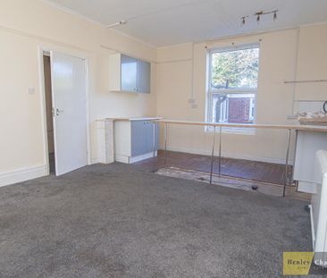 1 Bedroom For Rent - Photo 5